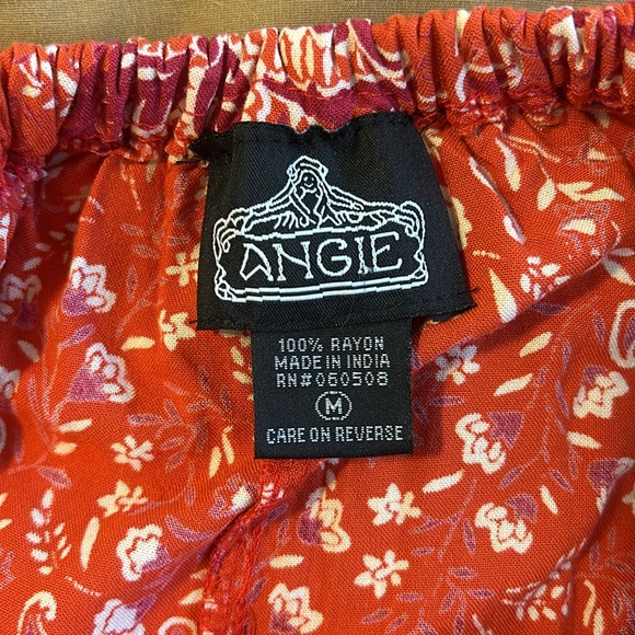Angie red/orange ruffle crop top. Size M - Picture 4 of 4